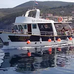 Konukevi Garfild