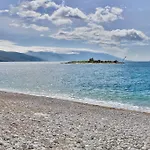 Konukevi Garfild 4*