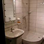 Konukevi Garfild 4*