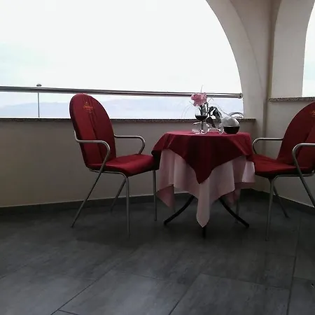 Garfild Novi Vinodolski