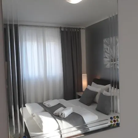 Garfild Guest house